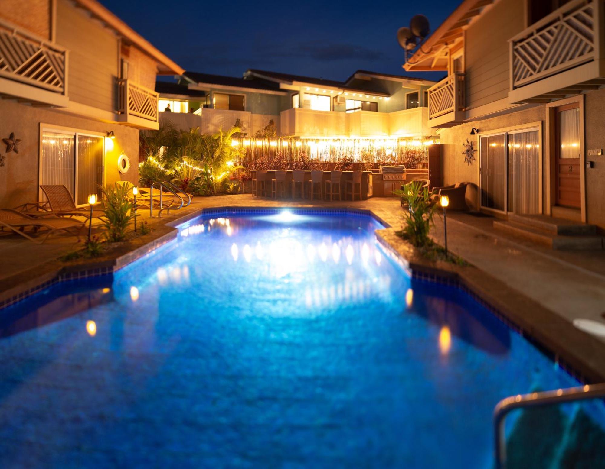 Bamboo Suite, 1 Bedroom, Sleeps 4, Pool & Bbq, Pre-Renovation Summer Sale קיהיי מראה חיצוני תמונה