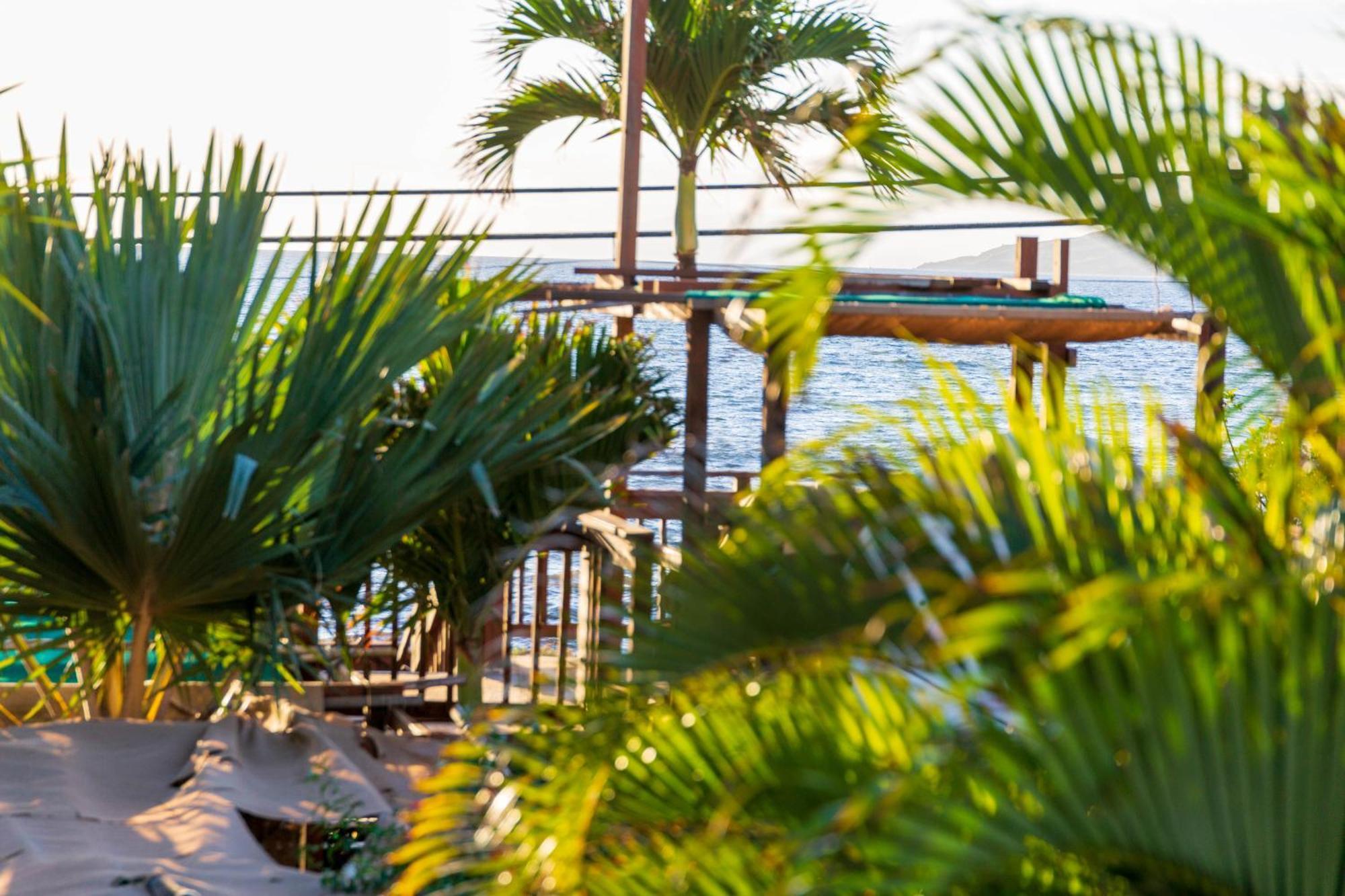 Bamboo Suite, 1 Bedroom, Sleeps 4, Pool & Bbq, Pre-Renovation Summer Sale קיהיי מראה חיצוני תמונה
